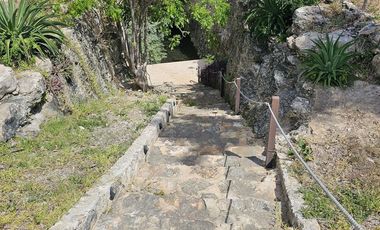 QUINTA EN VENTA CON CENOTE EN TAKAT, BACA.