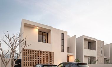 CASA EN VENTA EN PRIVADA ALERA DZITYA