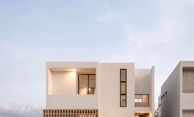 CASA EN VENTA EN PRIVADA ALERA DZITYA