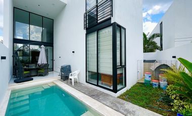 CASA EN VENTA CON 3 RECÁMARAS, ALBERCA Y EQUIPAMIENTO EN DZITYÁ, MÉRIDA.