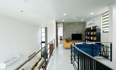 CASA EN VENTA CON 3 RECÁMARAS, ALBERCA Y EQUIPAMIENTO EN DZITYÁ, MÉRIDA.