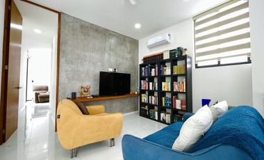 CASA EN VENTA CON 3 RECÁMARAS, ALBERCA Y EQUIPAMIENTO EN DZITYÁ, MÉRIDA.