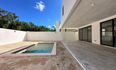 CASA EN VENTA EN PRIVADA PROVINCIA LOTE 205