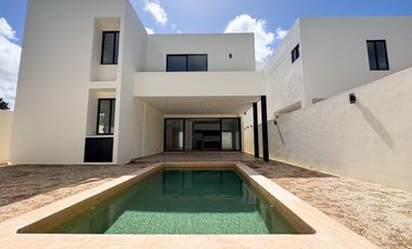 CASA EN VENTA EN PRIVADA PROVINCIA LOTE 203