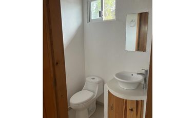 DEPARTAMENTO EN RENTA  EN AVANDARO