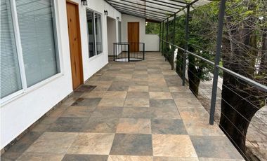 DEPARTAMENTO EN RENTA  EN AVANDARO