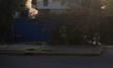 Venta de Edificio de Locales con uso de suelo comercial Cod. LHV8