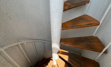 Venta de Edificio de Locales con uso de suelo comercial Cod. LHV8