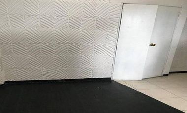 Venta de Edificio de Locales con uso de suelo comercial Cod. LHV8