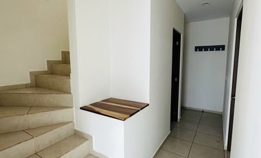 Casa en Renta en las Grullas Residencial