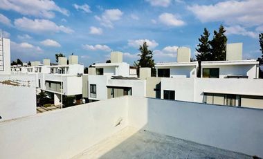 Casa en Renta en las Grullas Residencial