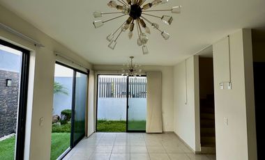 Casa en Renta en las Grullas Residencial