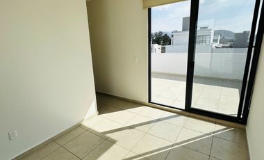 Casa en Renta en las Grullas Residencial