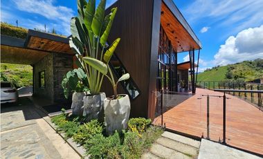 Venta de  casa finca ubicada en Antioquia Marinilla