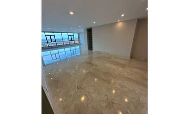 APARTAMENTO DE LUJO EN ALTOS DE RIOMAR EN VENTA