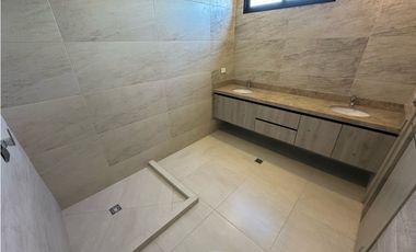 APARTAMENTO DE LUJO EN ALTOS DE RIOMAR EN VENTA