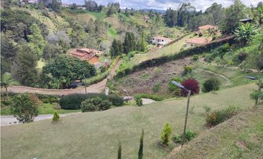 Espectacular casa campestre en venta vía Rionegro a san vicente Ferrer