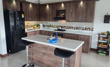 Espectacular casa campestre en venta vía Rionegro a san vicente Ferrer