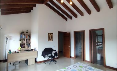 Espectacular casa campestre en venta vía Rionegro a san vicente Ferrer