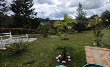 Espectacular casa campestre en venta vía Rionegro a san vicente Ferrer