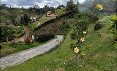 Espectacular casa campestre en venta vía Rionegro a san vicente Ferrer