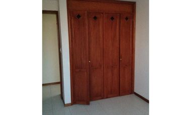 Se arrienda hermoso apartamento en los Alpes