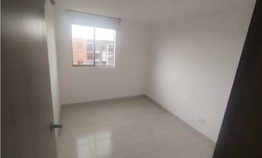 ACSI 1314 Arriendo apartamento en Solera Madrid