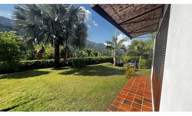 VENDO CASA CAMPESTRE EN VILLETA