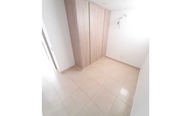 SE ARRIENDA APARTAMENTO  EDIFICIO FIORI BARRIO LAS FLORES