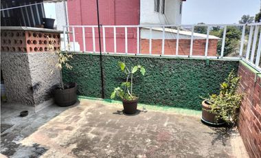 AMPLIO DEPARTAMENTO DE DOS NIVELES EN PASTORES