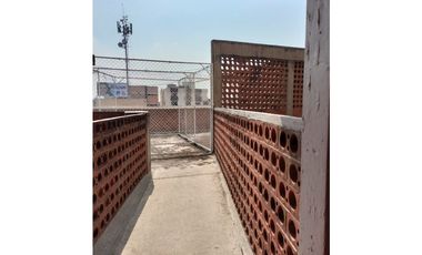 AMPLIO DEPARTAMENTO DE DOS NIVELES EN PASTORES