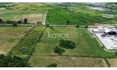 DESDE 1 HECTAREA - TERRENO COMERCIAL O INDUSTRIAL EN FELIPILLO