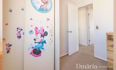 Vive cómodo y seguro: casa con 4 dormitorios