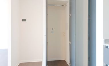 Av. Colón Sur 765 (1 Est /1 Bod) [2410-4]