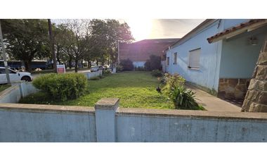 Se vende casa de 3 ambientes en lote propio de 15x20