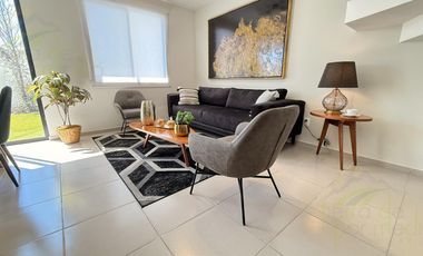 Bonita Casa de 3 Recámaras   Sala TV en PB, en Meseta, Querétaro