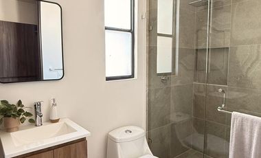 Bonita Casa de 3 Recámaras   Sala TV en PB, en Meseta, Querétaro