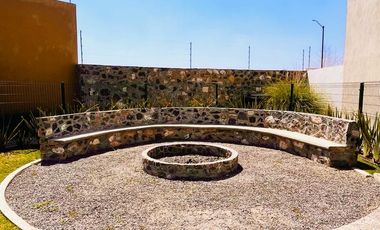 Bonita Casa de 3 Recámaras   Sala TV en PB, en Meseta, Querétaro