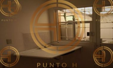 CASA A LA VENTA EN FRACCIONAMIENTO DE TROJES, TEMOAYA, EDO. MEX., A 15 MIUTOS DEL AEROPUERTO INTERNACIONAL DE TOLUCA.