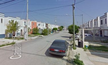 Casa en Venta en Rio Bravo, Tamaulipas.