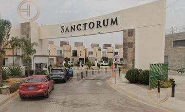 Casa en Pueblo Sanctorum