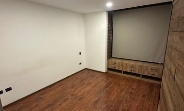 Casa en renta en Santiago Momoxpan cerca de universidades, 3 recamaras