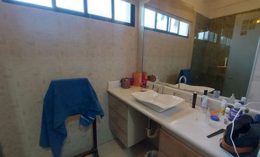 Alquiler departamento tipo loft en Los Ceibos cerca del parque