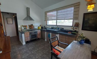 Alquiler departamento tipo loft en Los Ceibos cerca del parque