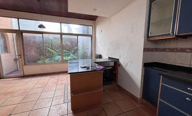 Casa PH en venta en Remedios de Escalada Este