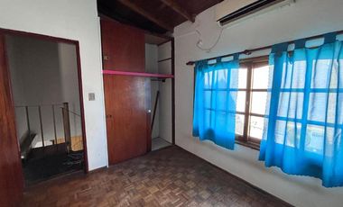 Casa PH en venta en Remedios de Escalada Este