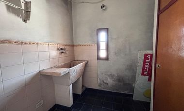 Casa PH en venta en Remedios de Escalada Este