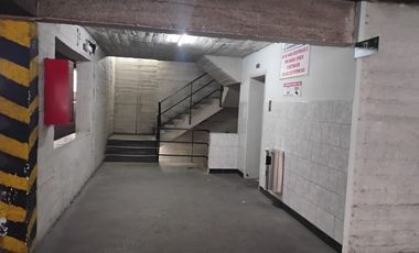 ENTRE CALLE MONJITAS Y MERCED