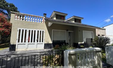 Venta de Casa con cochera + Departamento en Mar del Tuyu Acepto Permuta