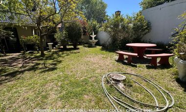 Venta de Casa con cochera + Departamento en Mar del Tuyu Acepto Permuta